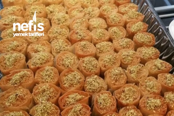 Kadayıflı Rulo Baklava