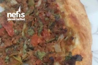 Lahmacun Pizzası Tarifi
