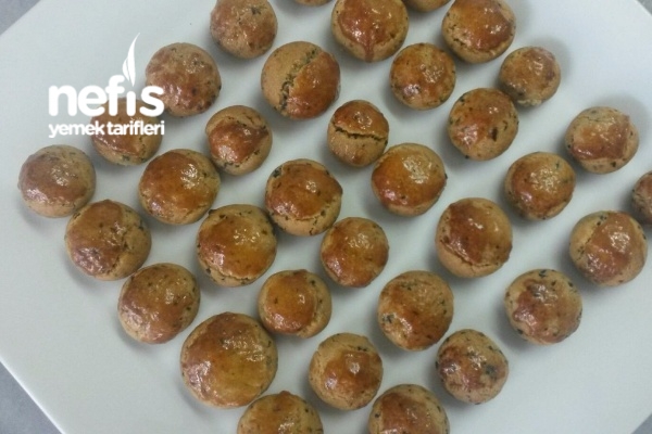 Mini Tuzlu Kurabiye Nefis Yemek Tarifleri 1606458
