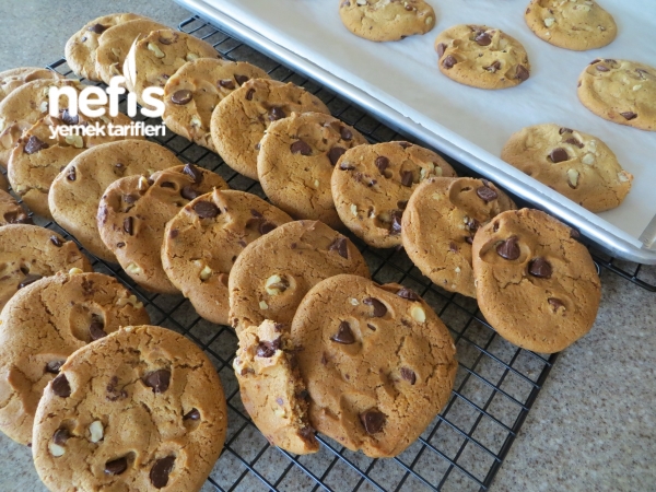 Cevizli Damla Çikolatalı Kurabiye (chocolate Walnut Cookies)