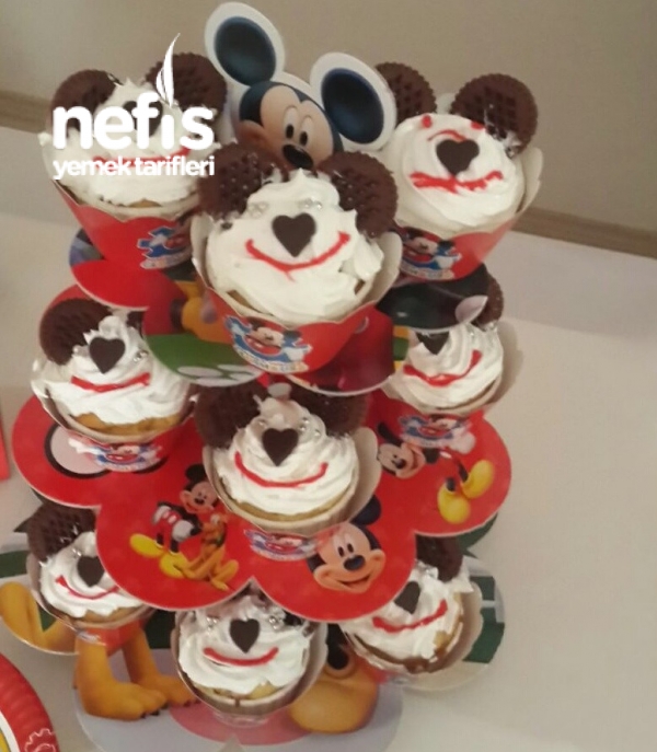 Çikolata Dolgulu Mickey Mause Muffin