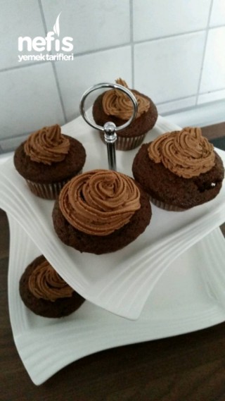 Cikolatali Cupcake Tarifi