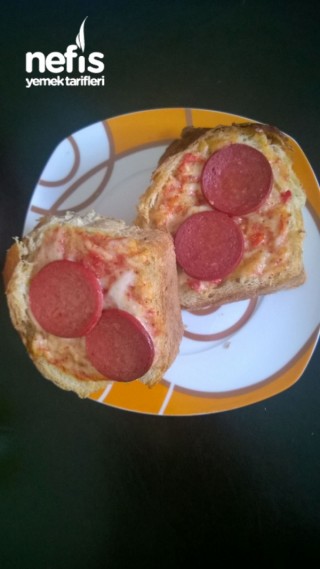 Ekmek Pizzam :)