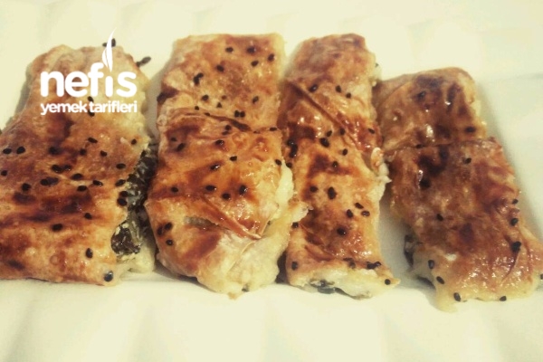 Ispanaklı Börek (Harcı Farklı) Nefis Yemek Tarifleri