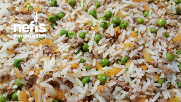 Kıymalı Sebzeli Pirinç Pilavı