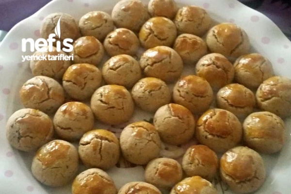 Minik Çörekotlu Kurabiyeler Nefis Yemek Tarifleri