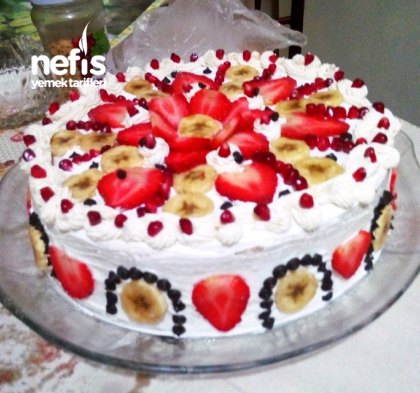 Yaş Pasta ( Şekilleriyle Birlikte) Nefis Yemek Tarifleri