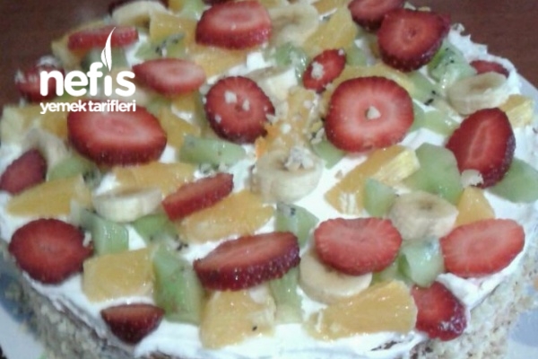 Meyveli Yaş Pasta Tarifi Nefis Yemek Tarifleri 1723852