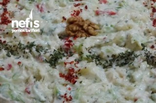 Yoğurtlu Sarımsaklı Patates Salatası (Yağsız Hafif) Tarifi