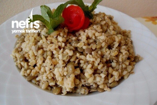Yozgat Usulü Yeşil Mercimekli Bulgur Pilavı Tarifi