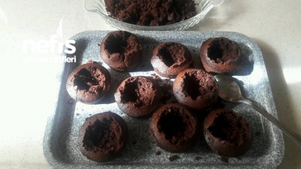 Kakaolu Kek (krem Şantili)