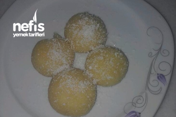 Şerbetli İrmikli Tatlı Tarifi Nefis Yemek Tarifleri