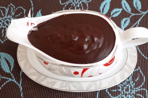 Ev Yapımı Çikolata Sosu Tarifi Elizan Nefis Yemek Tarifleri