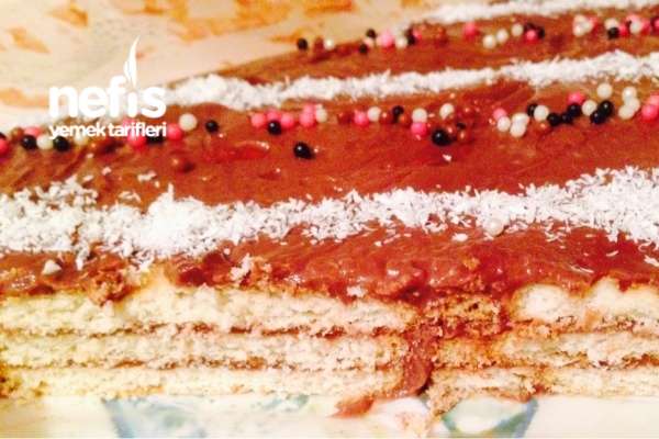 Bisküvili Pasta Nefis Yemek Tarifleri 1793834