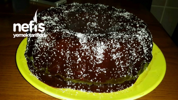 Çikolata Soslu Kek (Üzümlü Ve Portakal Kabuğu) Nefis Yemek Tarifleri