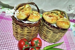Biberli ve Domatesli Sepet Poğaça Tarifi