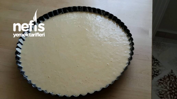 Tart Kalıbında Çilekli Pasta Nefis Yemek Tarifleri