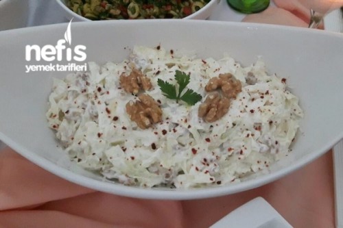 Cevizli Beyaz Lahana Salatası Tarifi Videosu Cevizli Beyaz Lahana Salatası Tarifi Videosu