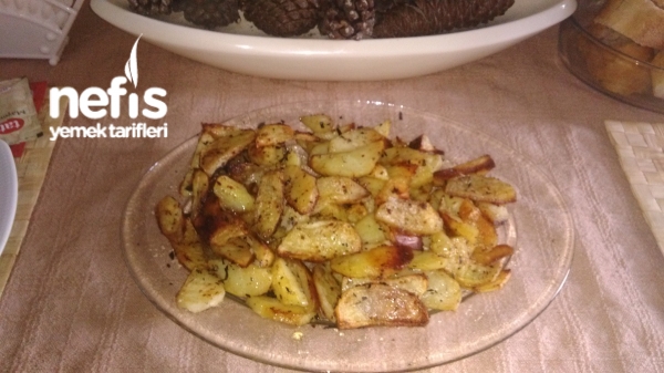 Fırında Baharatlı Elma Dilim Patates