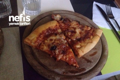 Kenar Dolgulu pizza Nefis Yemek Tarifleri