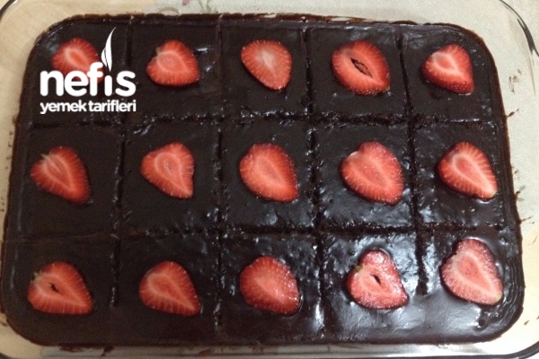 Browni Tadında Islak Kek Nefis Yemek Tarifleri 1835944