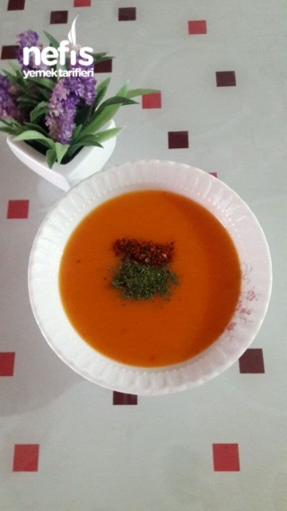Şehriyeli Tarhana Çorbası
