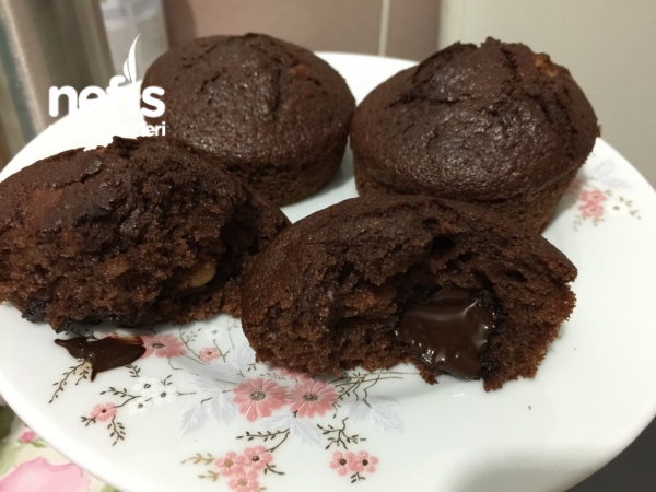 Çikolatalı Cevizli Yumuşacık Muffin Kek