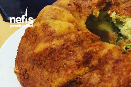 Eritilmiş peynirli kek ile soğan kek: fotoğraf ve yemek tarifleri Eritilmiş peynirli kek ile soğan kek: fotoğraf ve yemek tarifleri
