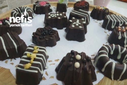 Silikonda Şekilli Çikolata Kekler (Artan Kek İle ) Nefis Yemek Tarifleri