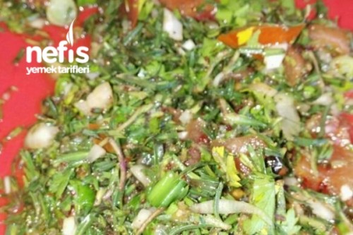 Zahter Salatası Tarifi
