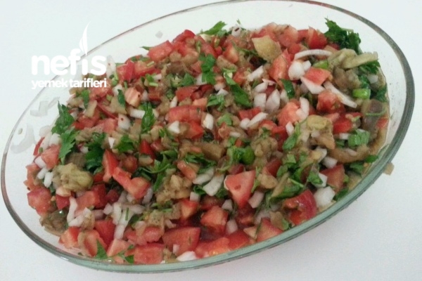 Nefis Patlıcan Salatası (Fotoğraflı Anlatım )