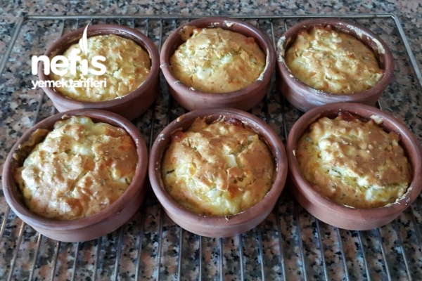 Güveçte Otlu Kek Nefis Yemek Tarifleri