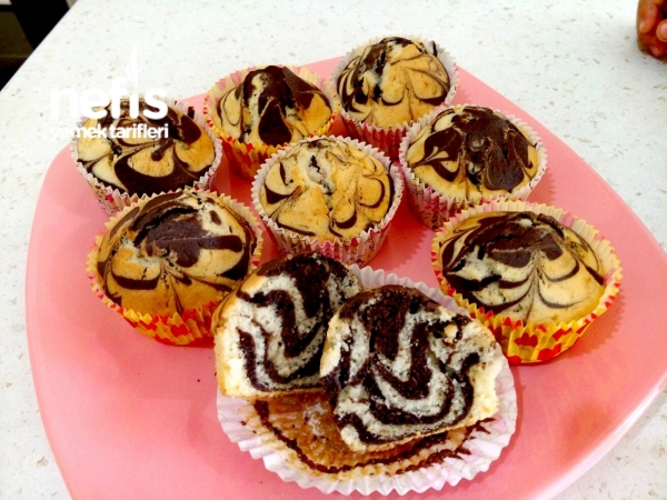 Muffin Kalıbında Zebra Kek