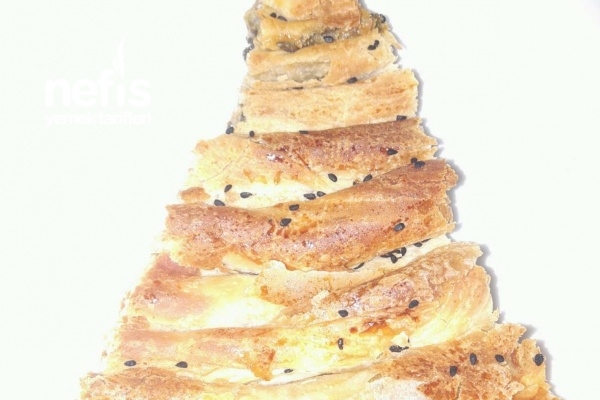 Ispanaklı El Açması Börek Tarifi