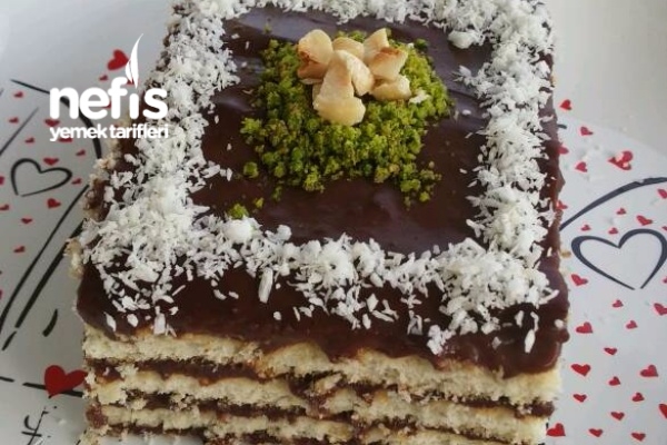 Bisküvili Yaş Pasta Tarifi Nefis Yemek Tarifleri 2013579