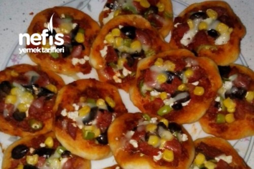 Mini Misafir Pizzası Tarifi