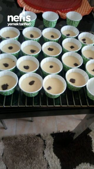Cupcake (kakaolu-vanilyalı)