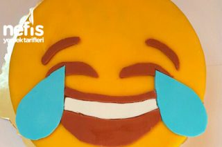 Gülen Emoji Pasta Tarifi
