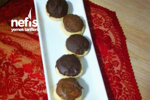 Çikolatalı Fıstıklı Fındıklı Kurabiye Nefis Yemek Tarifleri