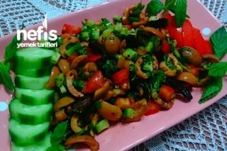 Zeytin Salatası (Sahur İçin) Tarifi