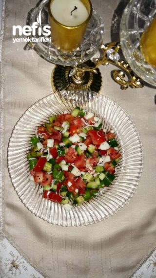 Peynirli Çoban Salatası