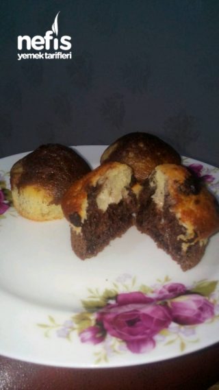 (iki Renkli)damla Çikolatalı Muffin