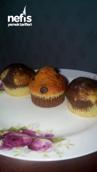 (iki Renkli)damla Çikolatalı Muffin