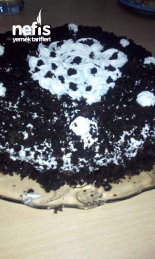 Kek Malzemesiyle Siyah Beyaz Pastam