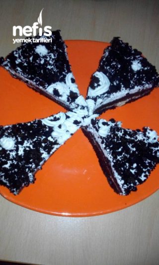 Kek Malzemesiyle Siyah Beyaz Pastam