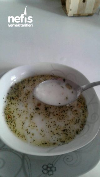 Pirinçli Yoğurt Çorbası