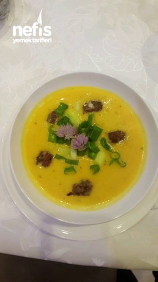 Çiçekli Sebze Çorbası