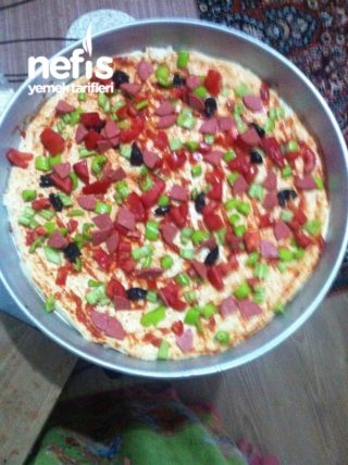 Karışık Pizza Tarifi ( Sahur İçin Mükemmel Bir Tercih )