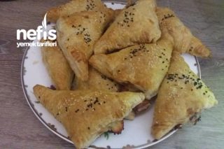 Pastırmalı Milföy Böreği Tarifi