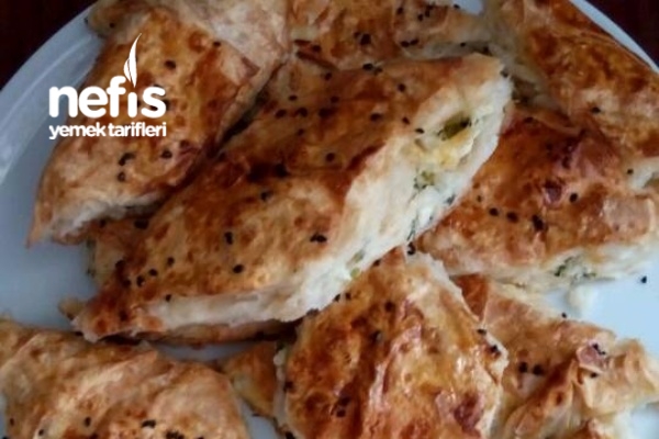 Peynirli Sodalı Börek (Sahura Özel) Nefis Yemek Tarifleri